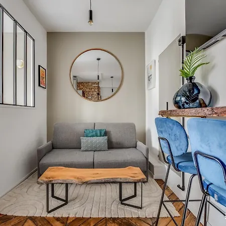 Appartement Chic In For Couple Paris